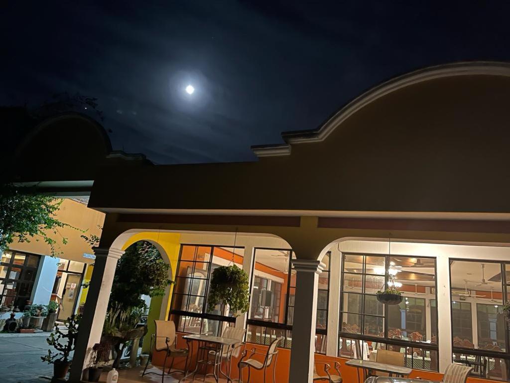 Hotel Pasabien Huite Exterior photo