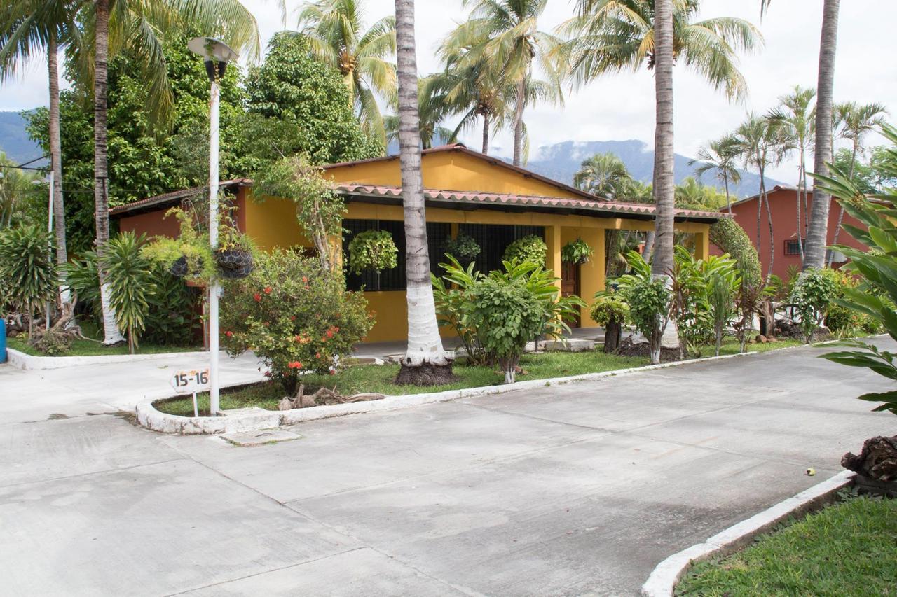 Hotel Pasabien Huite Exterior photo