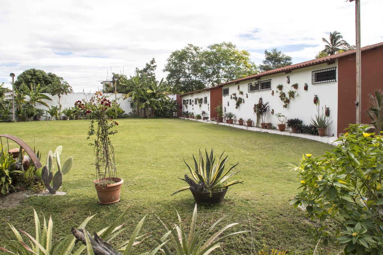 Hotel Pasabien Huite Exterior photo
